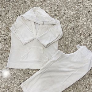 Columbia White Fleece jogger suit Sz Med
